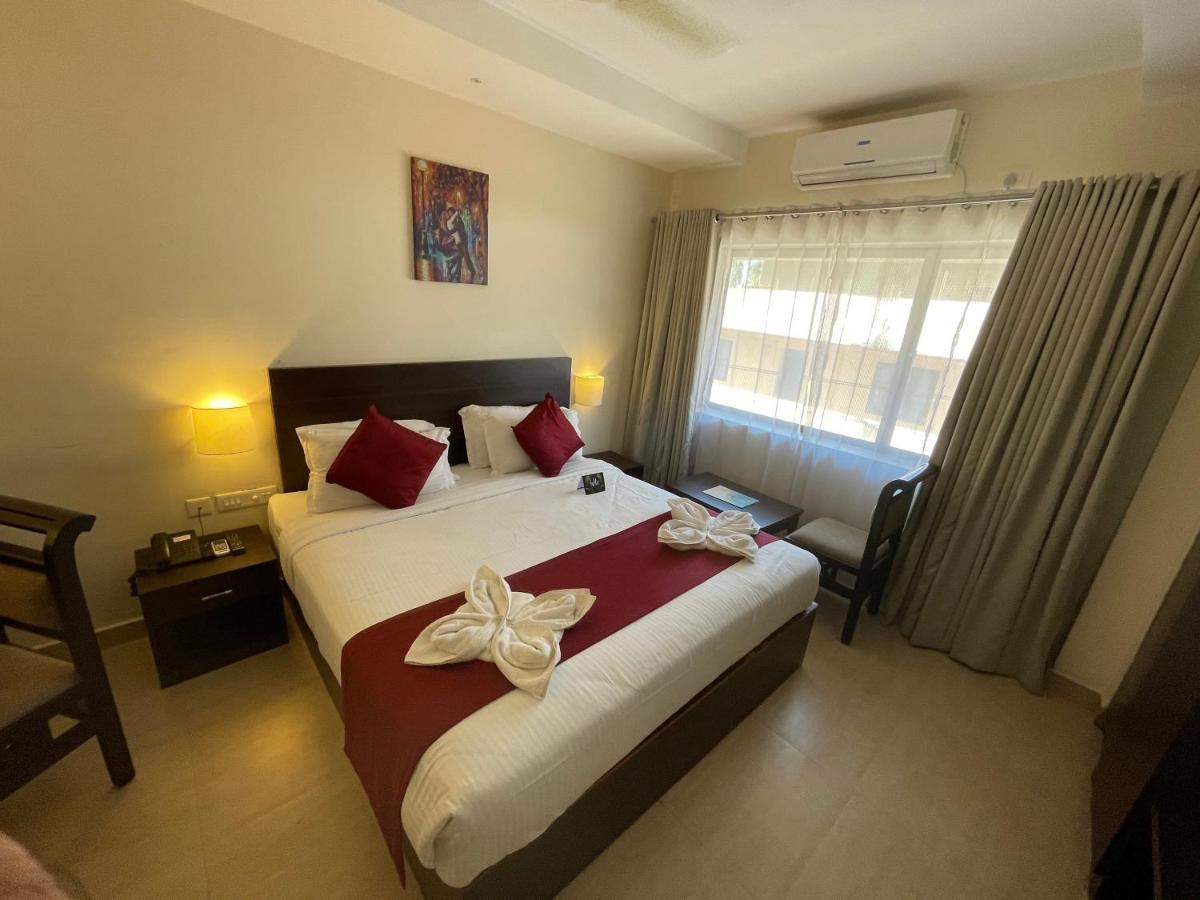 Hotel Yamuna Adur Exterior foto